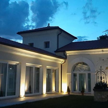 Poiana Maggiore B&B Borgo Arcadia מראה חיצוני תמונה