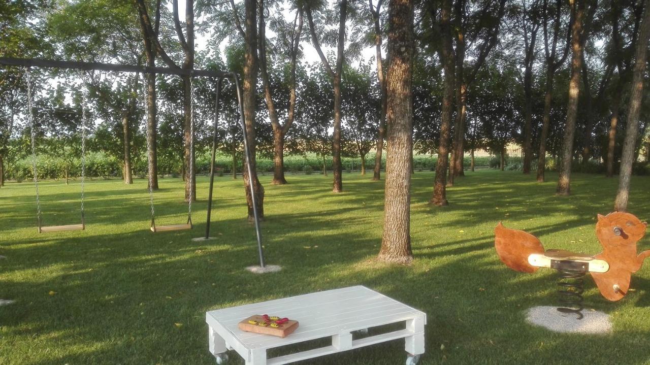 Poiana Maggiore B&B Borgo Arcadia מראה חיצוני תמונה